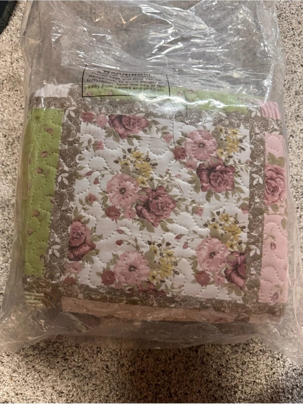 Vintage Rose Reversible Quilt Set, Bedspread, patchwork floral cottagecore JML